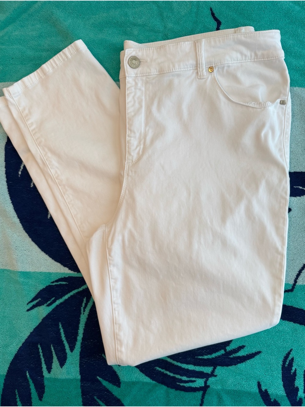 Chico's Platinum Cropped White Stretch Pants Jeggings Size XL